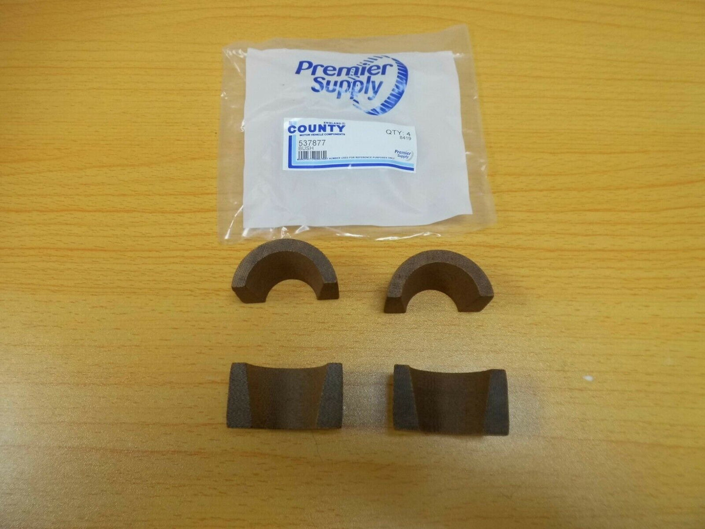 LAND ROVER SERIES 1, 2, 2A, 3 - SPLIT BUSH FOR STEERING RELAY SHAFT 537877 X 4