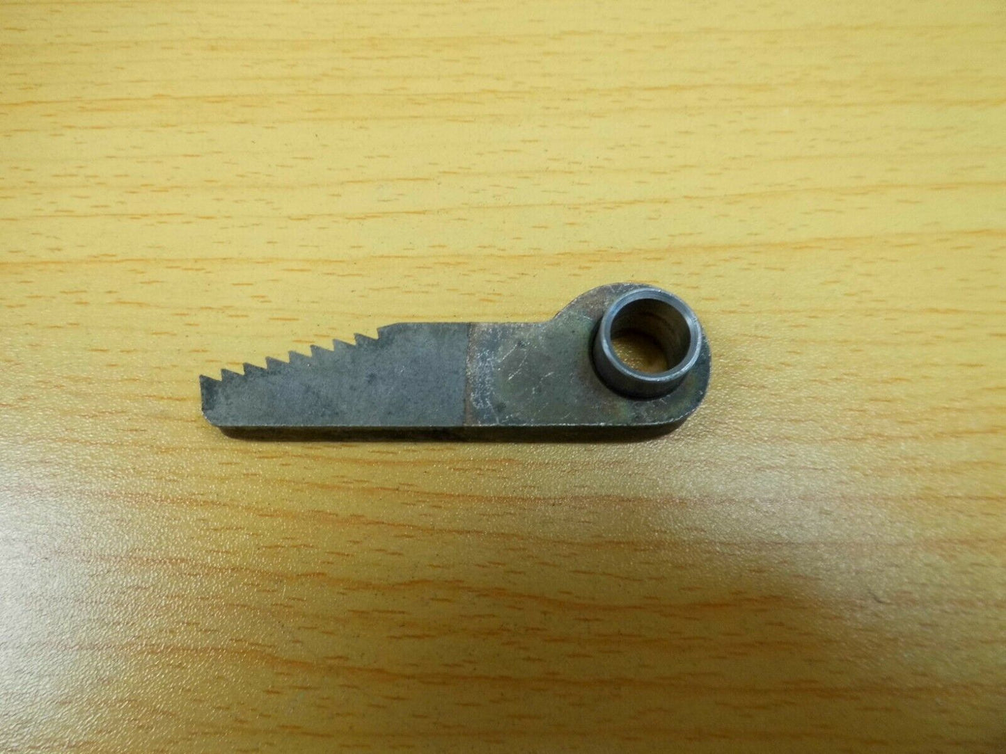 LAND ROVER SERIES 2, 2A, 3 TIMING CHAIN TENSIONER RATCHET 546026
