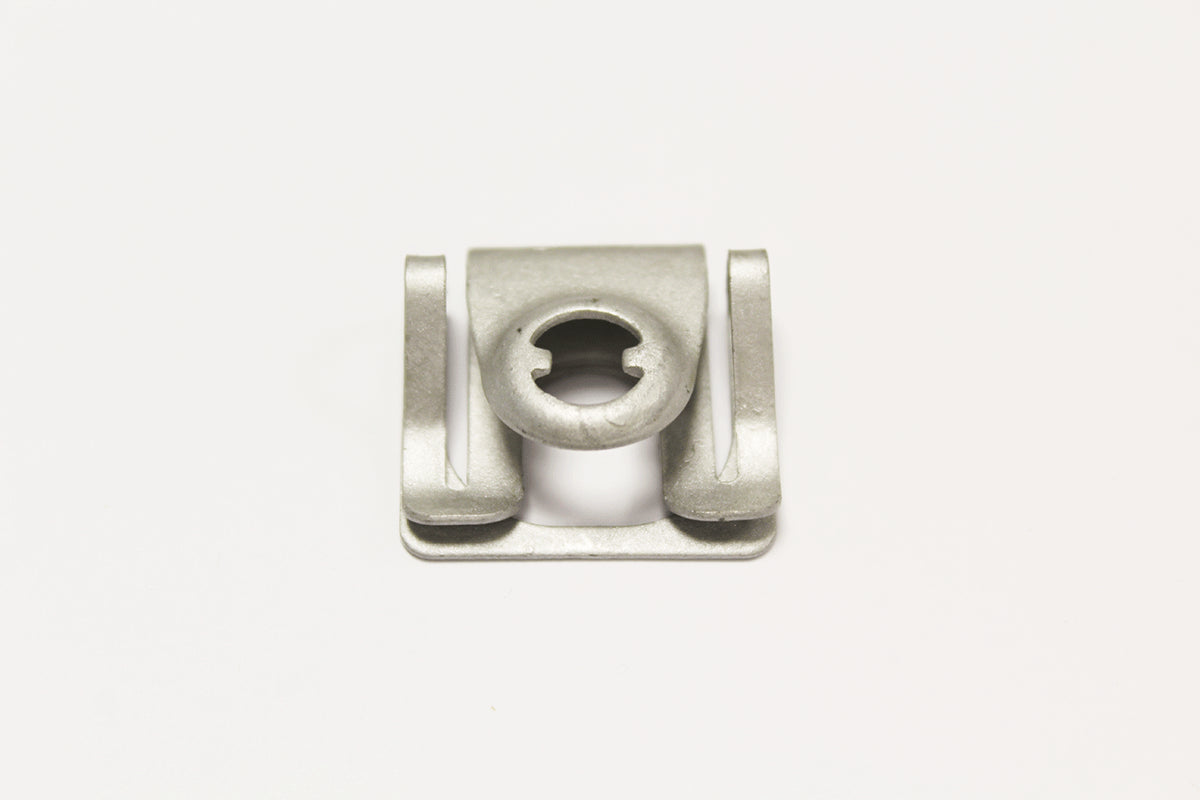 EZM000110 - FASTENER - ENGINE COOLING - Suitable for Range Rover 2013 Onwards, Range Rover Sport 2014 Onwards, Discovery 5 & Freelander 1 From PR2 ALLMAKES OE