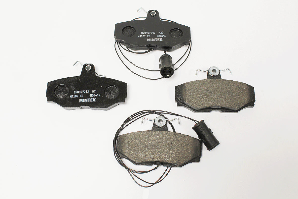 JLM11686-M - BRAKE PAD SET-REAR XJ40 >(V)594575 (+LUCAS) From PR2 MINTEX
