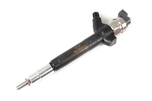 LR006803 - INJECTOR - FUEL - NOZZLE AND HOLDER - Suitable for Defender 2007 Onwards From ALLMAKES