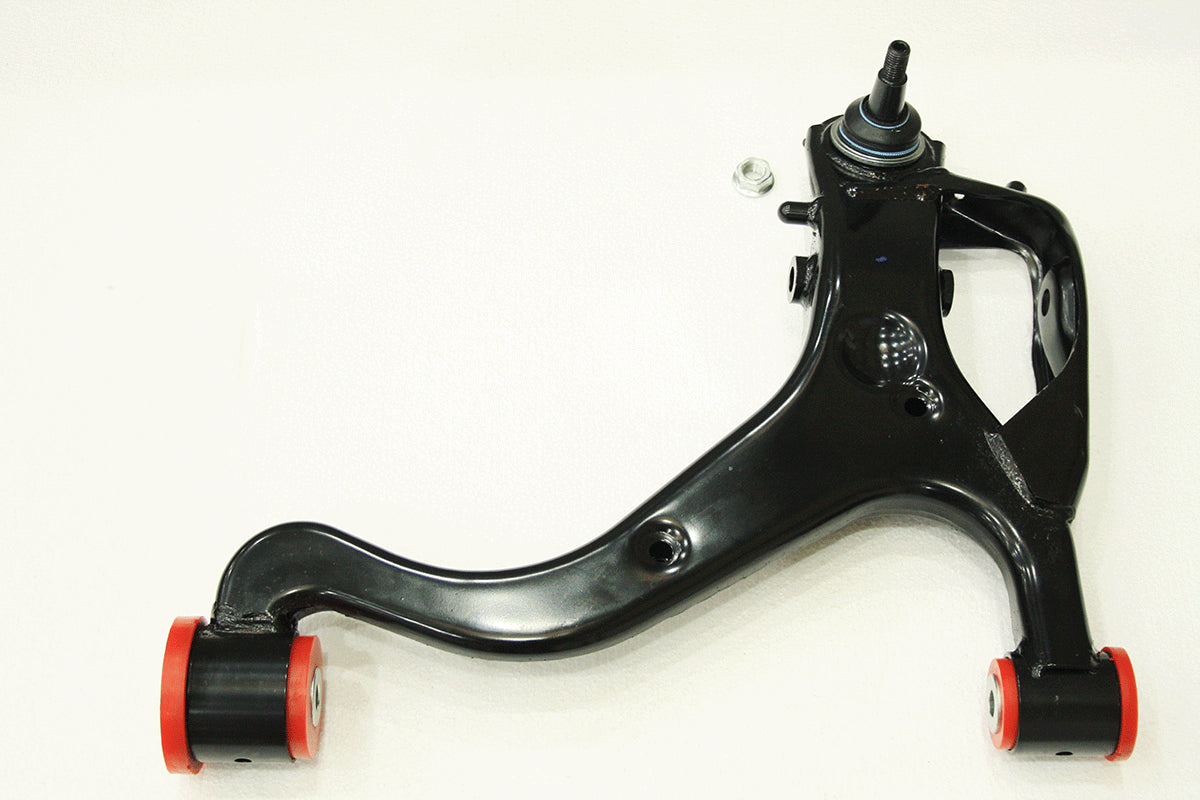 LR029303TF - Front Lower RH Arm for D3/D4 RRS 05-13