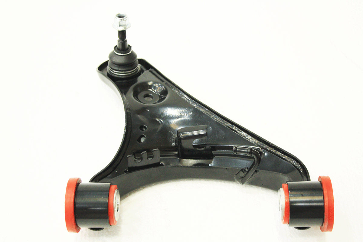 LR051615TF - Front Upper LH Arm for D3/D4