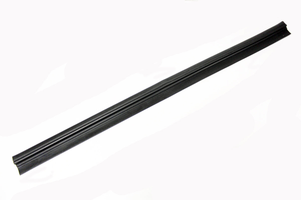 LR055354 - SEAL - REAR DOOR - FLOOR - Suitable for Defender 2007 Onwards From PR2 ALLMAKES