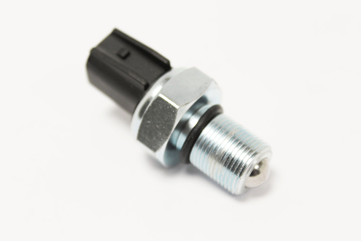 LR077773A - SWITCH - REVERSE LIGHT - TRANSMISSION ASSEMBLY - Suitable for Defender 2007 Onwards From PR2 AUTOTEC
