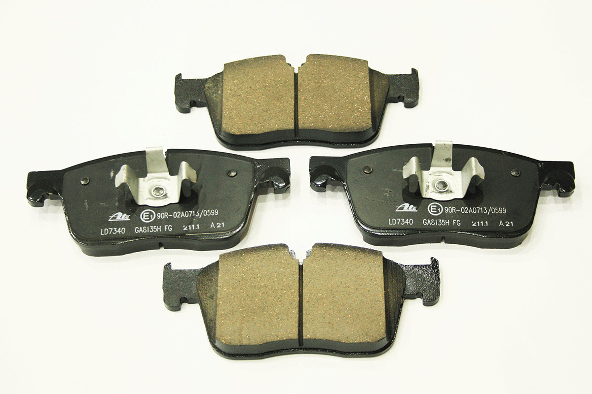 LR111385C - BRAKE PAD SET-FRONT (+R DYNAMIC) (CERAMIC) L560 From PR2 ATE
