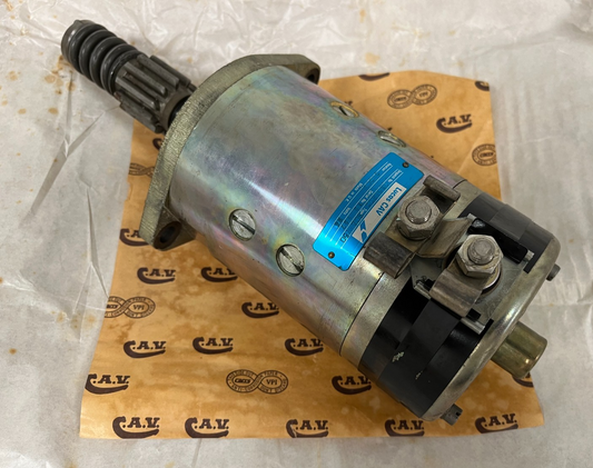 GENUINE NOS LUCAS CAV LAND ROVER SERIES 2.25 PETROL 24v STARTER MOTOR 90501505