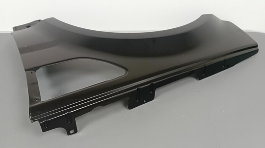 RANGE ROVER SPORT L320 - 2010 to 2013 LEFT HAND FRONT FENDER WING LR015037