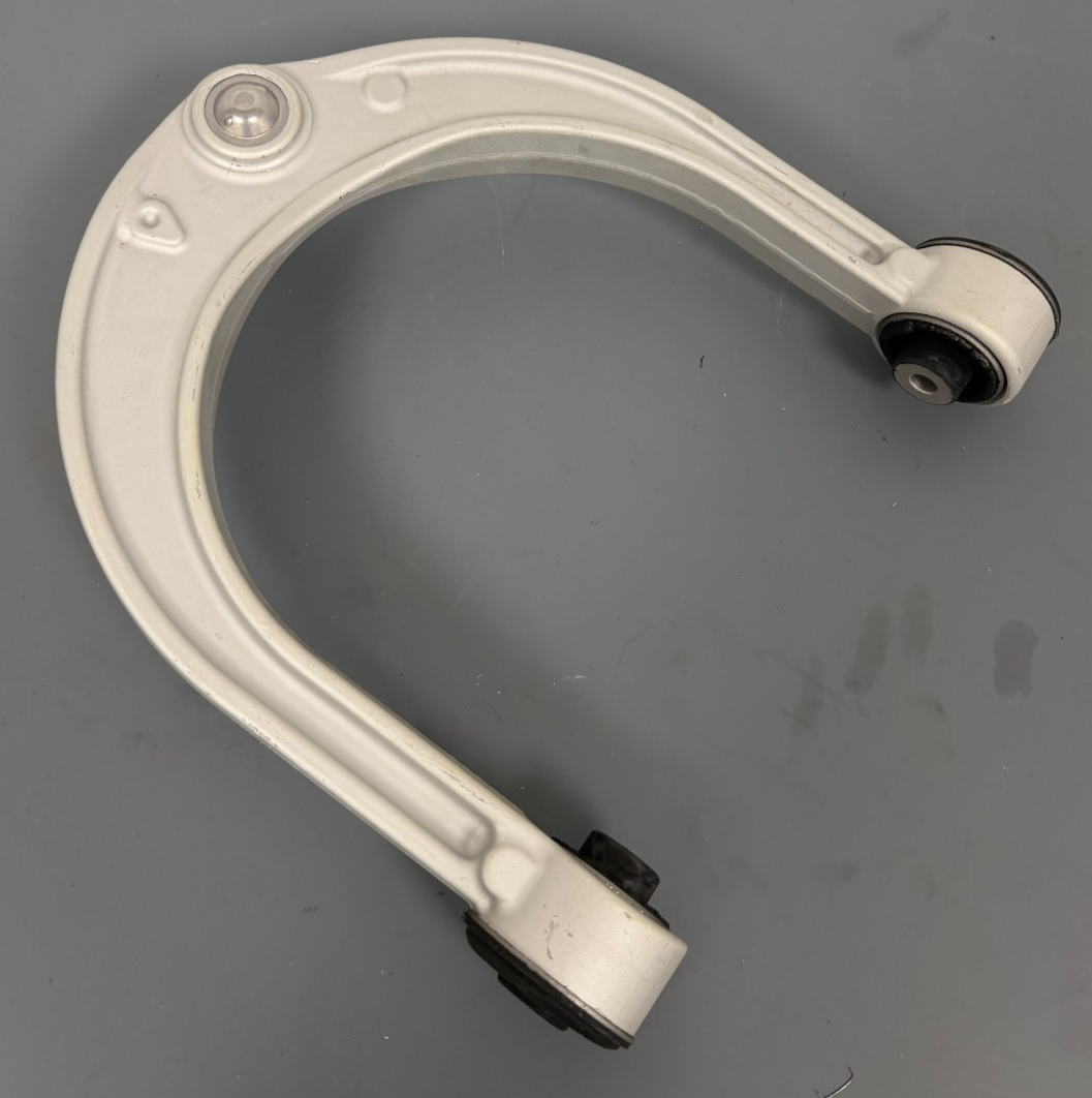RANGE ROVER, SPORT FRONT RIGHT UPPER WISHBONE CONTROL ARM LR152746