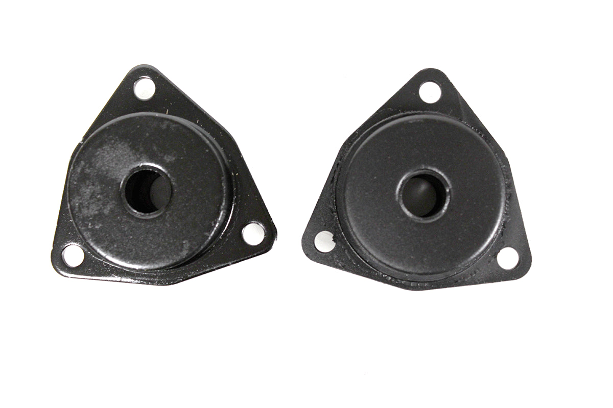 STC618G - MOUNTING - BOTTOM LINK - REAR - PAIR - CHANGE BOTH SIDES - Suitable for Discovery 1, All Defenders & Range Rover Classic From PR2 ALLMAKES