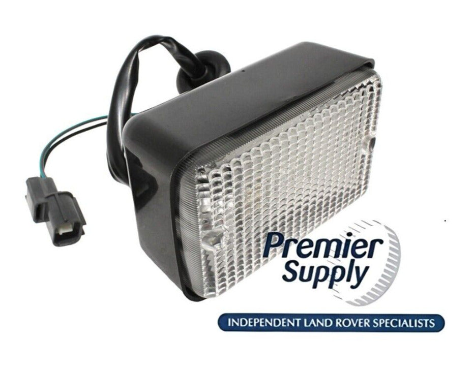 LAND ROVER DEFENDER RECTANGULAR REVERSE LIGHT LAMP XFD100050