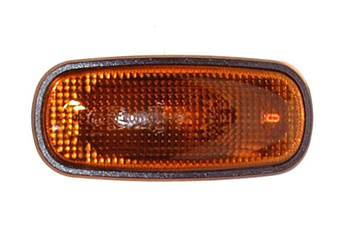 XGB000030 - LAMP - SIDE REPEATER - FRONT - Suitable for Discovery 2, All Defenders & Freelander 1 From ALLMAKES