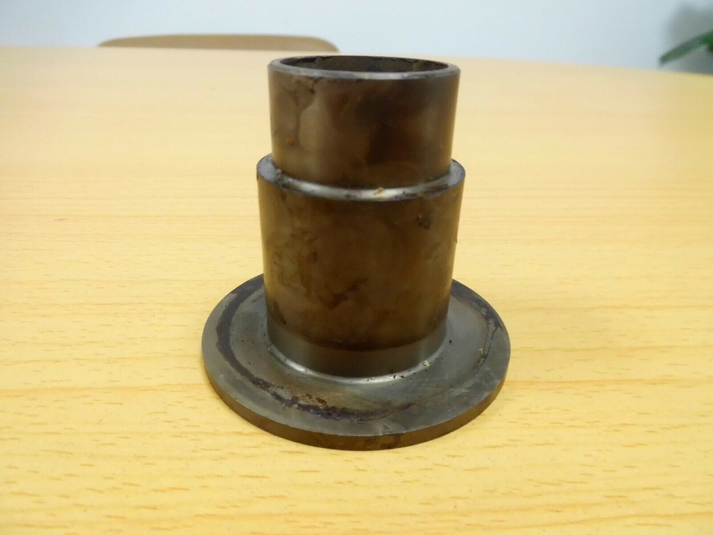 LAND ROVER SERIES 1, 2, 2A CLUTCH WITHDRAWAL SLEEVE 231074