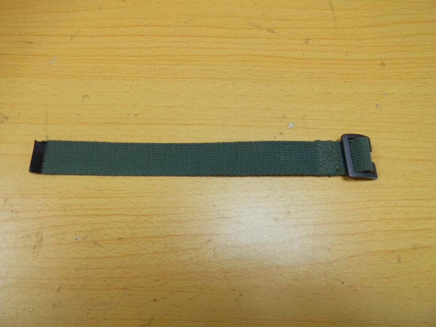 LAND ROVER MILITARY VEHICLE STRAP FOR PIONEER TOOLS 308792