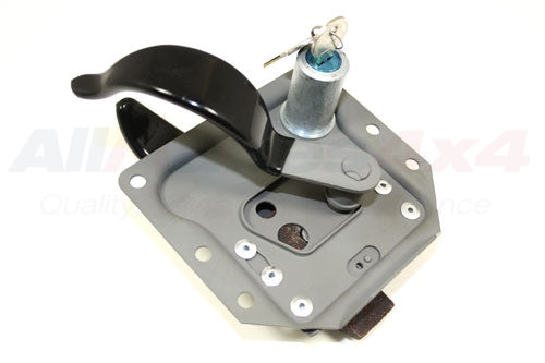 337802 - DOOR HANDLE - LH WITH BARREL LOCKS - S2/S3
