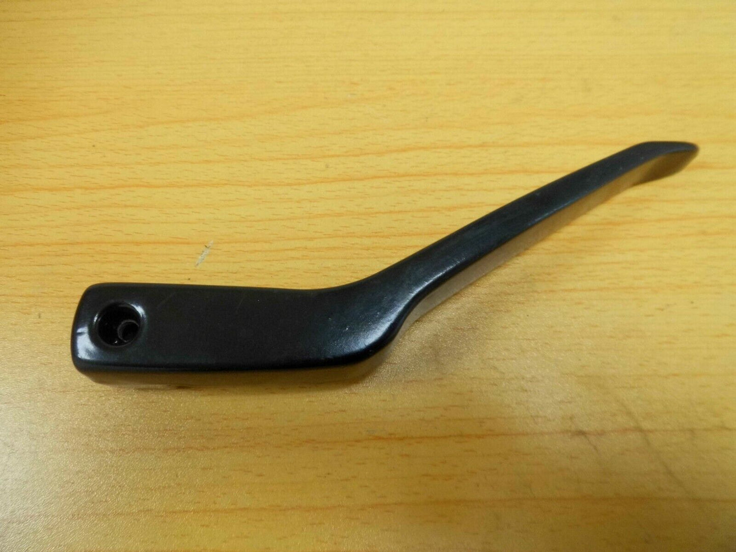 EARLY RANGE ROVER CLASSIC RH SEAT SQUAB RELEASE HANDLE 392214