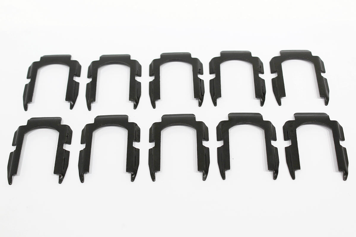 515467 - PLATE - RETAINER - Suitable for Discovery 1, Defender 1983-2006, Range Rover Classic, Series 2 & Series 3 From ALLMAKES