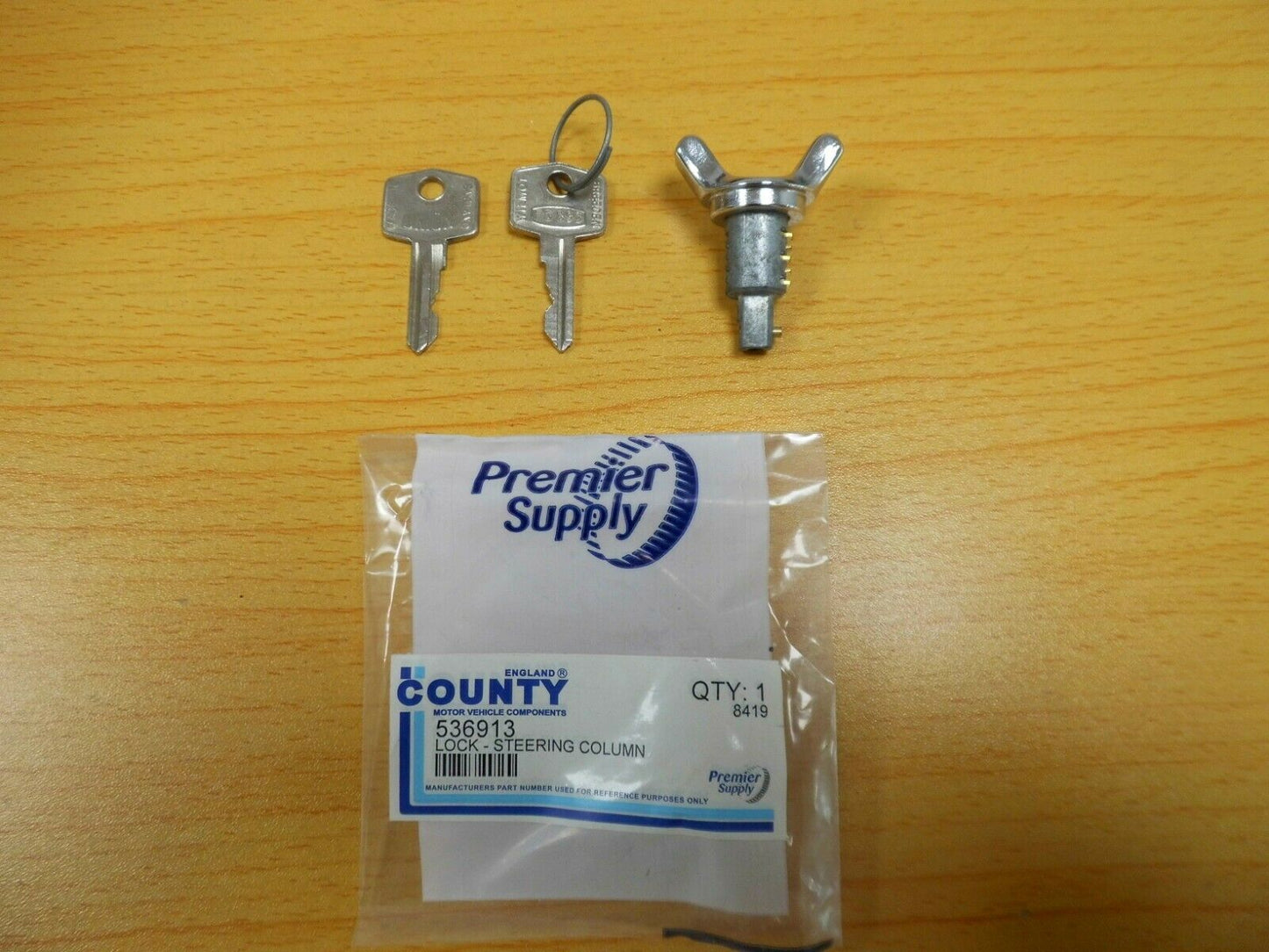 LAND ROVER SERIES 2, 2A, 3  DIESEL IGNITION BARREL LOCK & KEYS 536913