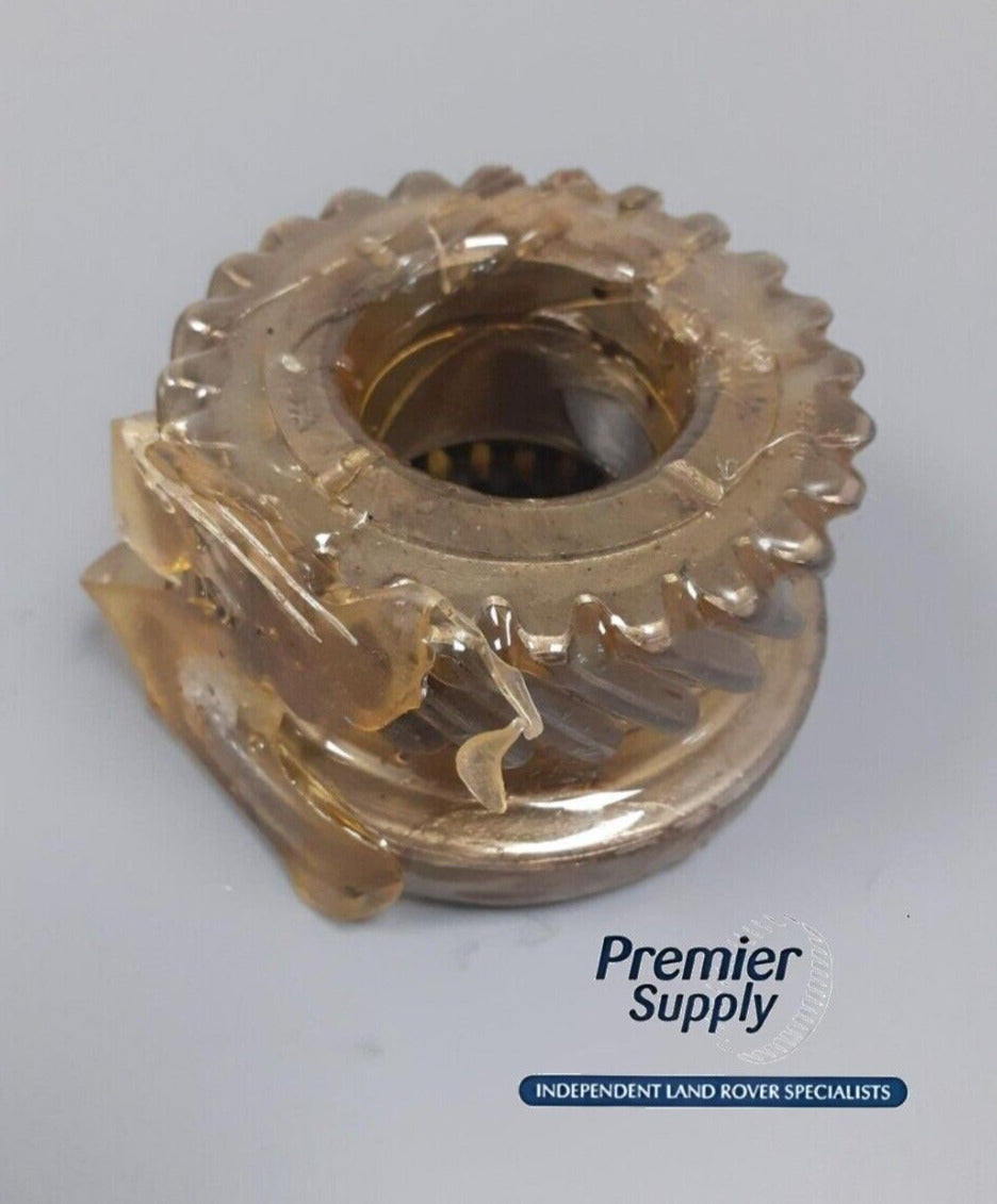 NOS LAND ROVER SERIES PRIMARY PINION & MAINSHAFT 3rd GEAR UP TO SUFFIX C 556010
