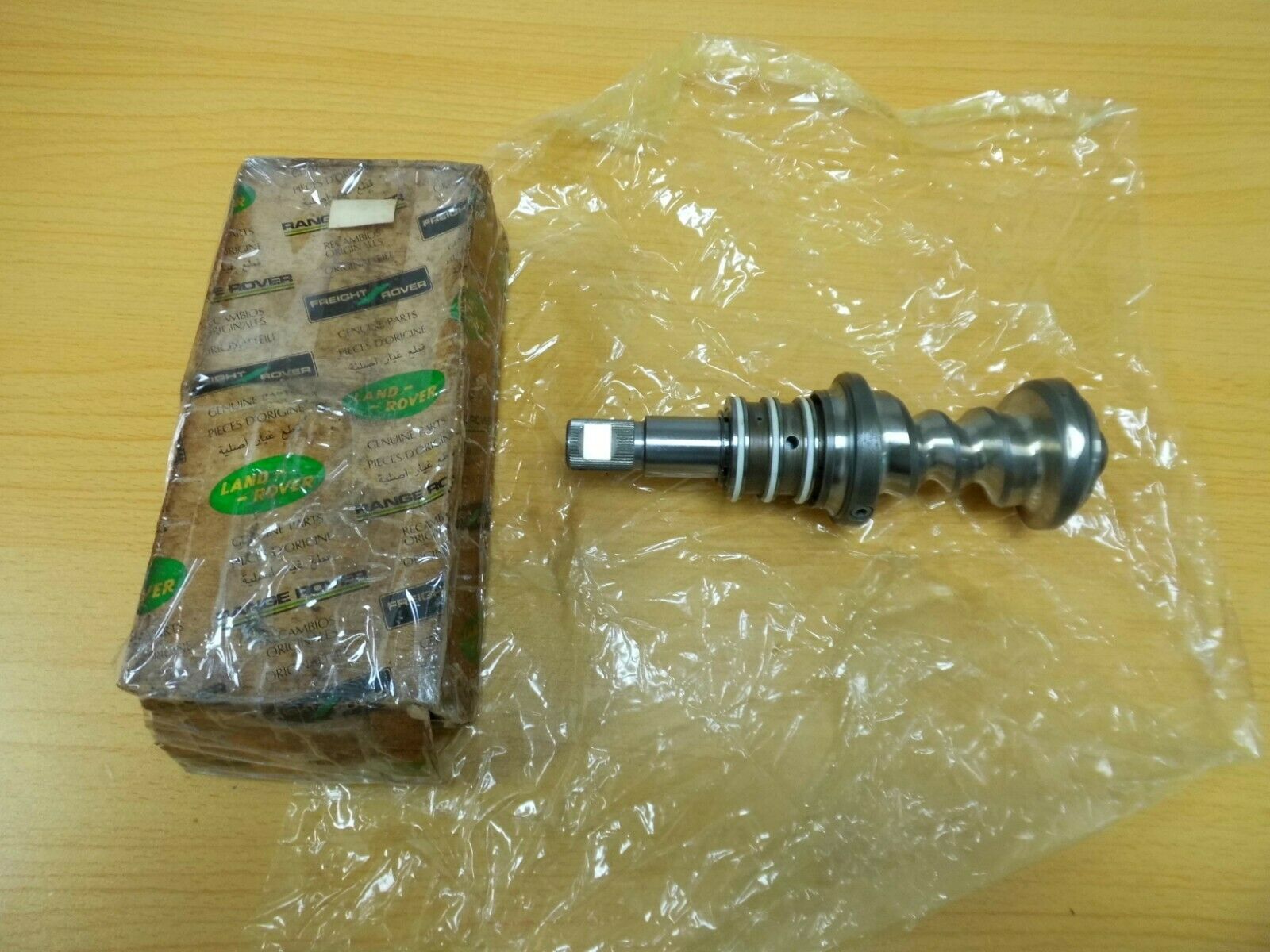 GENUINE LAND ROVER EARLY DEFENDER STEERING BOX WORM & VALVE ASSEMBLY AEU1356