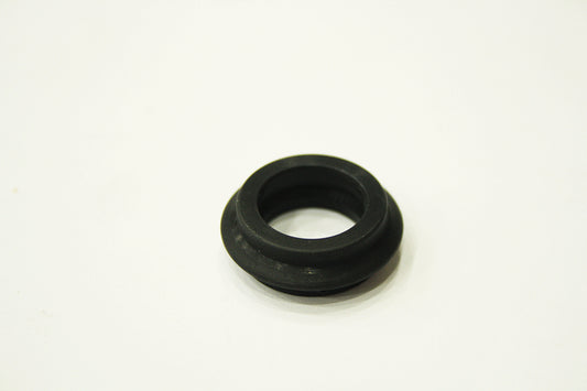 AJ811539-R - SEAL-WATER PUMP OIL COOLER 3.0SC 5.0L X150/X152/X250/X260/X351/X760 From PR2 PRO