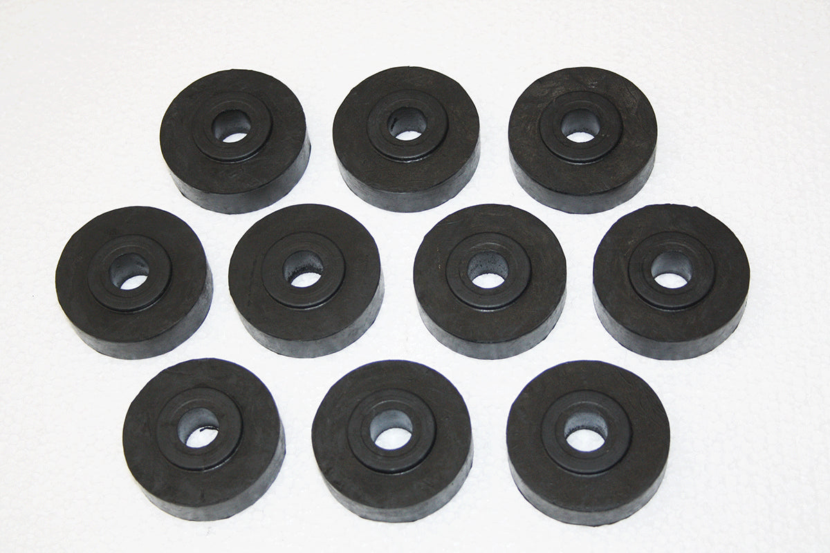 ANR1504 - BUSH - BODY MOUNT - CHASSIS - Suitable for Discovery 1, Range Rover Classic & Range Rover P38 From ALLMAKES