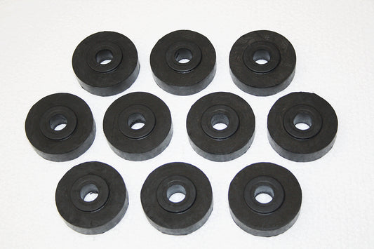 ANR1504 - BUSH - BODY MOUNT - CHASSIS - Suitable for Discovery 1, Range Rover Classic & Range Rover P38 From ALLMAKES