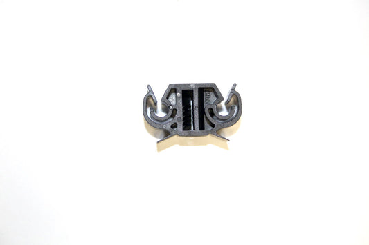 ANR1864 - PIPE CLIP From PR2 ALLMAKES OE