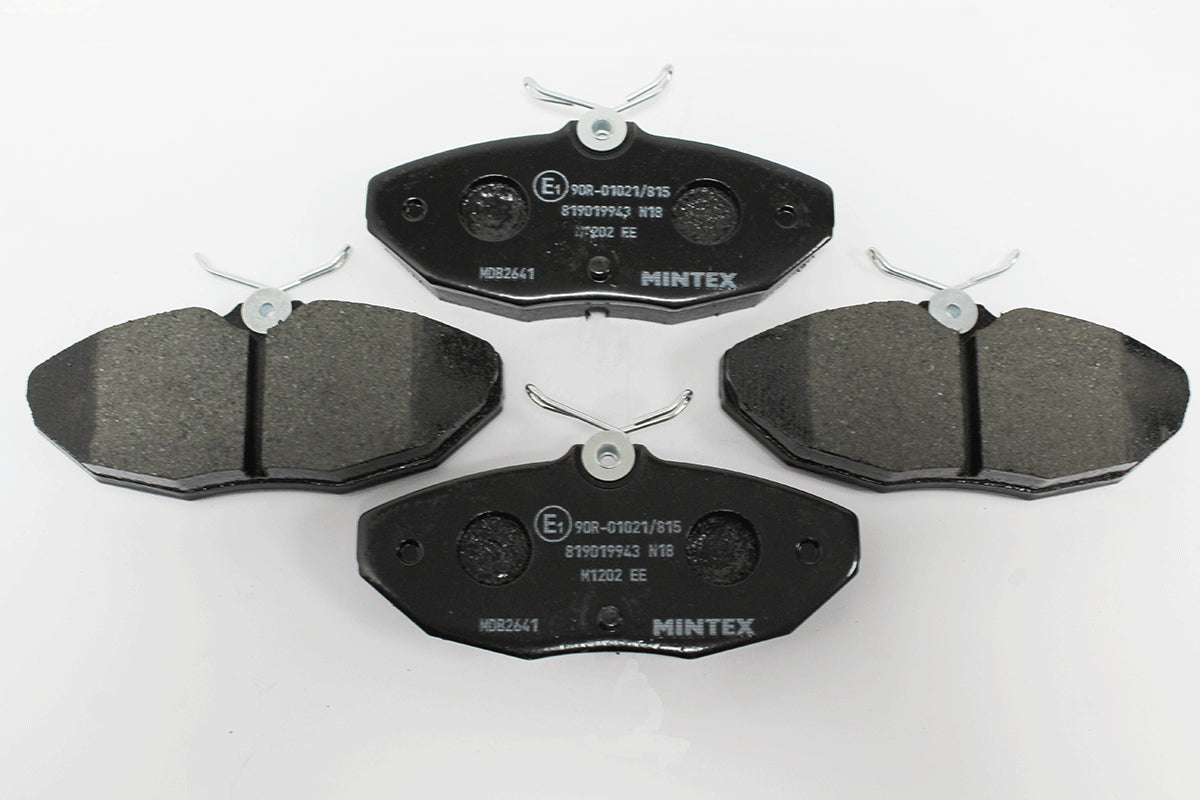 C2C40194-M - BRAKE PAD SET-REAR X200 >(V)M45255 (-4.2SC) & ALL X308 From MINTEX