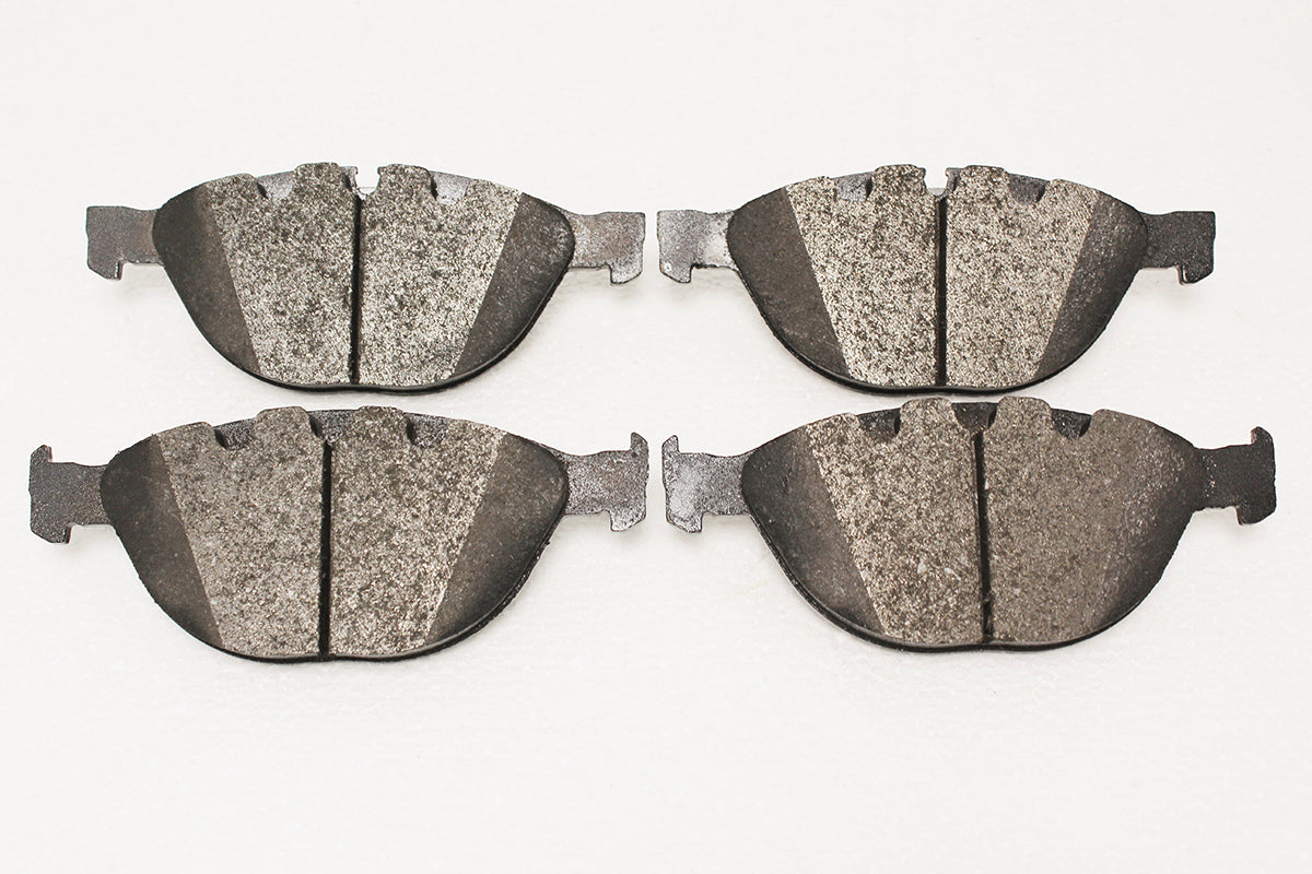 C2P26236-D - BRAKE PAD SET-FRONT 380MM 5.0SC X150;X152;X250;X350;X351 From DELPHI