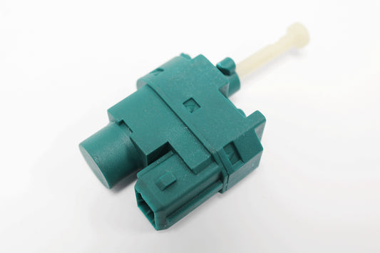 C2S3685-R - SWITCH-SPEED CONTROL-BRAKE (GREEN) X400 From PR2 AUTOTEC