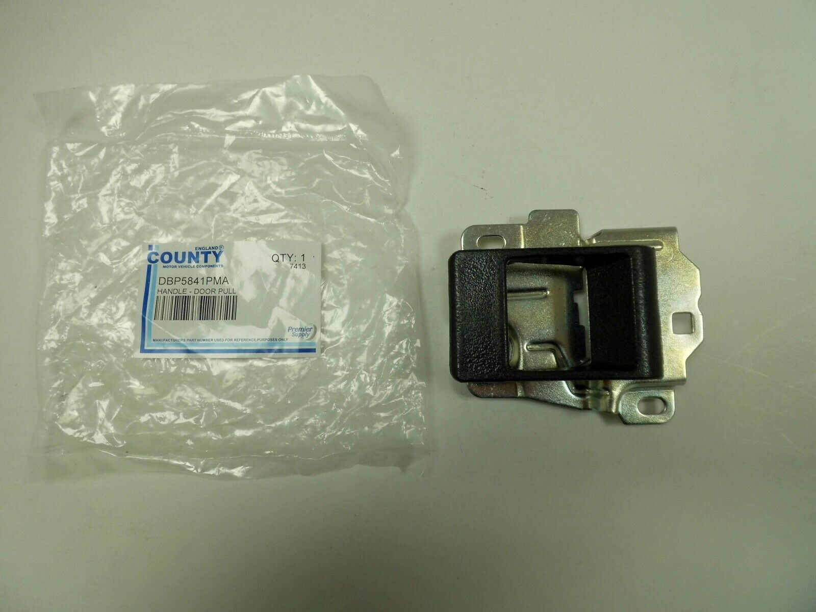 LAND ROVER DEFENDER INTERIOR DOOR HANDLE N/S DBP5841PMA