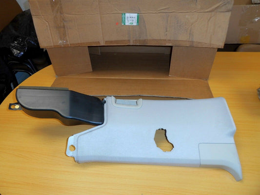 GENUINE LAND ROVER DISCOVERY 3  'C' PILLAR UPPER TRIM LH MIST GREY EMG500750LUM