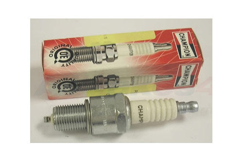 ERR3799 - SPARK PLUG - IGNITION - V8 - Suitable for Discovery 1, Defender 1983-2006, Range Rover Classic & Range Rover P38 From PR2 CHAMPION