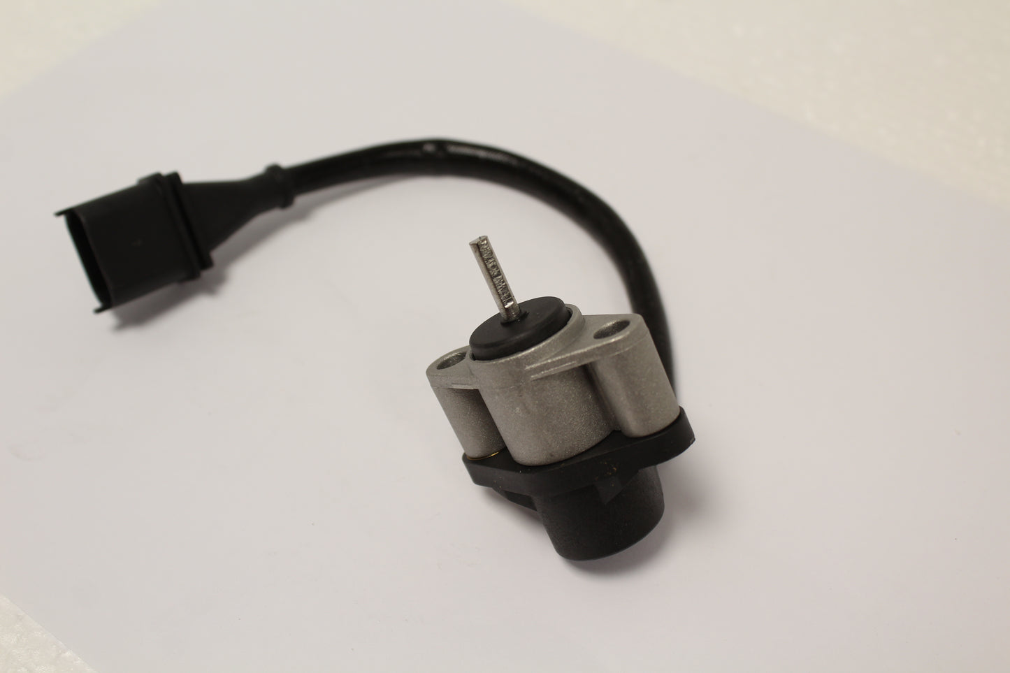 ERR7354 - SENSOR - CRANKSHAFT POSITION - V8 - Suitable for Discovery 2, Range Rover P38 From PR2 ALLMAKES