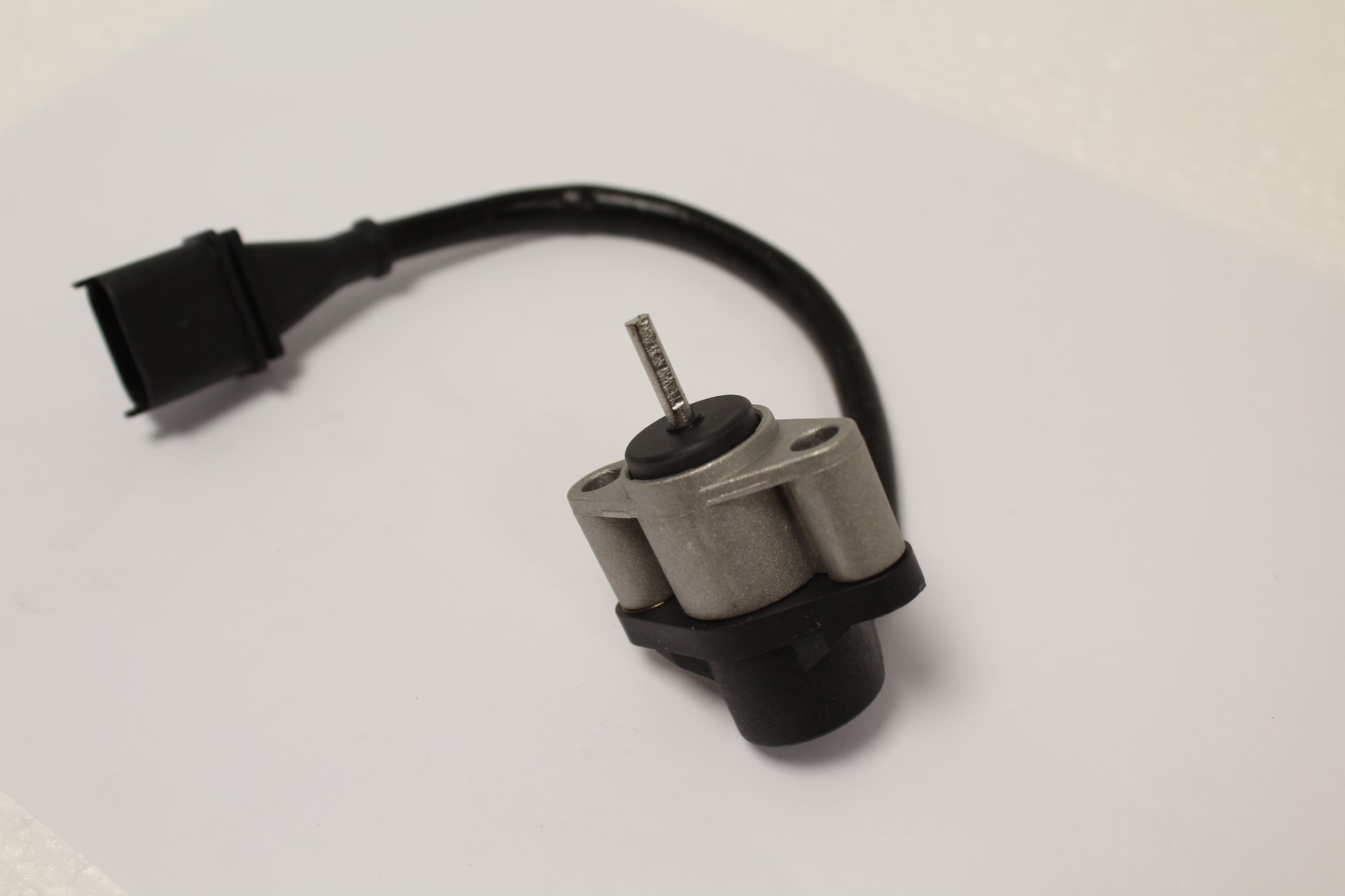 ERR7354 - SENSOR - CRANKSHAFT POSITION - V8 - Suitable for Discovery 2, Range Rover P38 From PR2 ALLMAKES