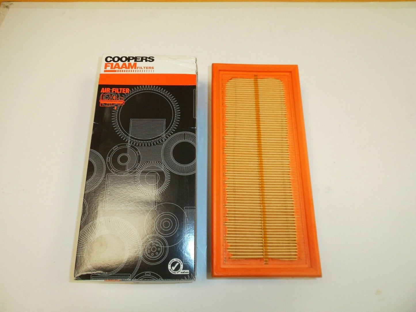 LAND ROVER FREELANDER 1 1.8 PETROL & L SERIES DIESEL AIR FILTER ESR4103 COOPERS