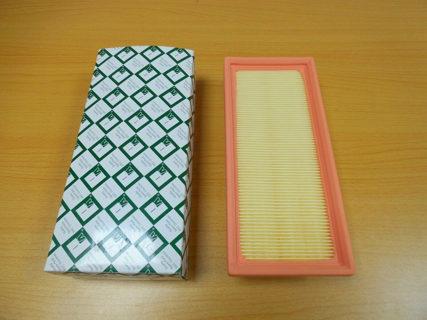 LAND ROVER FREELANDER 1 AIR FILTER ESR4103