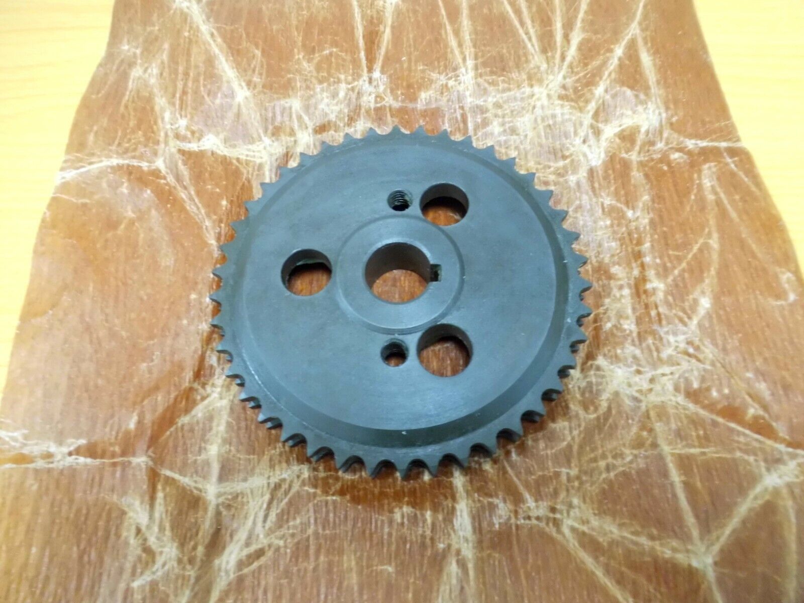 LAND ROVER SERIES 2, 2A, 3 CHAIN WHEEL FOR CAMSHAFT ETC5551