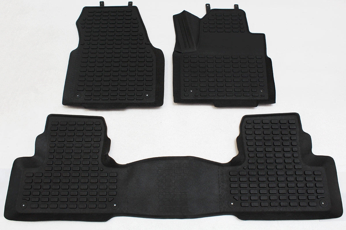 GA4813 - RUBBER MATS - EVOQUE 2  4 DOOR LHD 2012-2018 From TERRAFIRMA