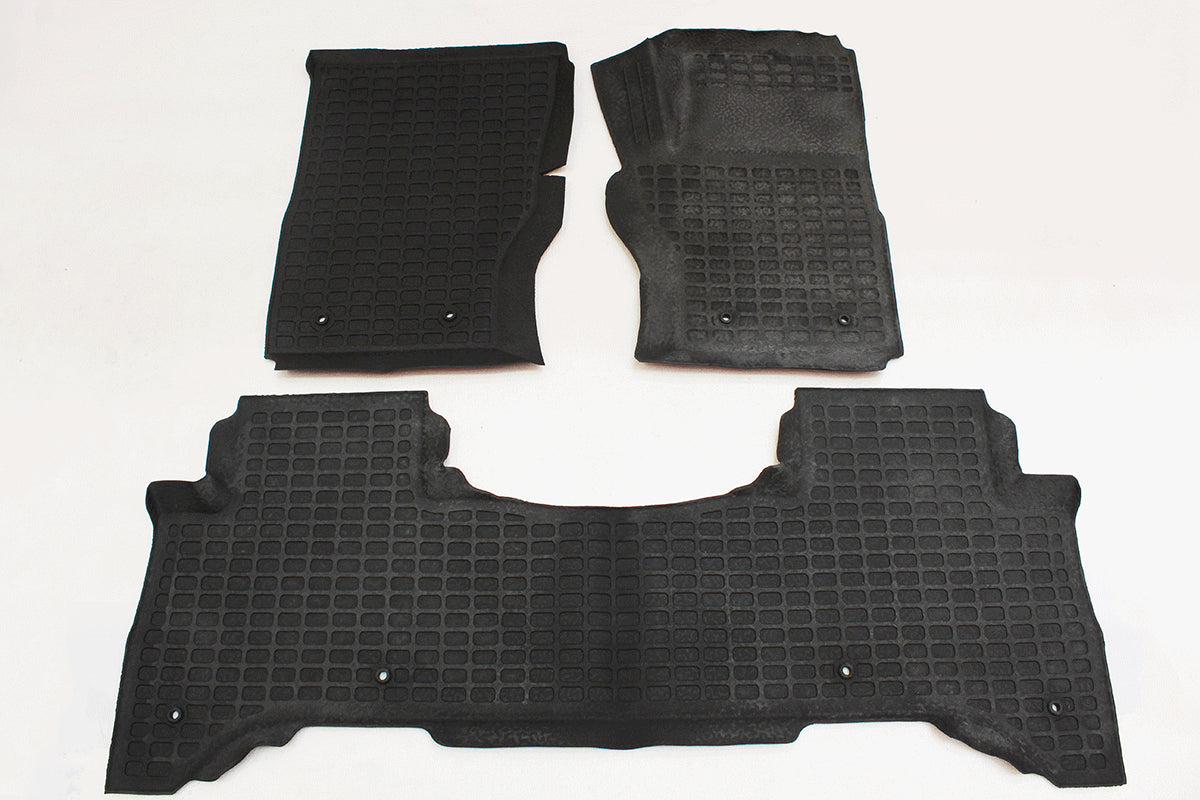 GA4820 - RUBBER MATS-RANGE ROVER 2013-RHD From TERRAFIRMA