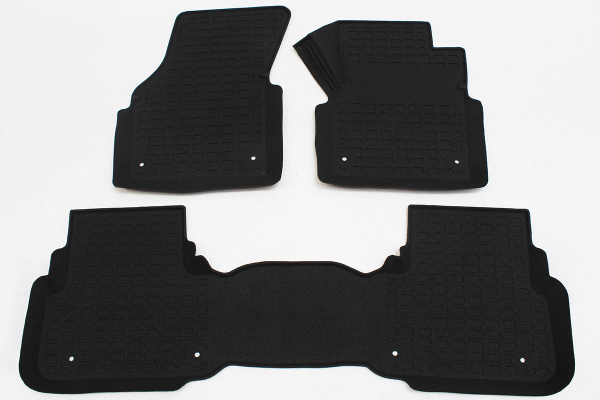 GA4827 - RUBBER MATS-DISCOVERY SPORT-RHD From TERRAFIRMA