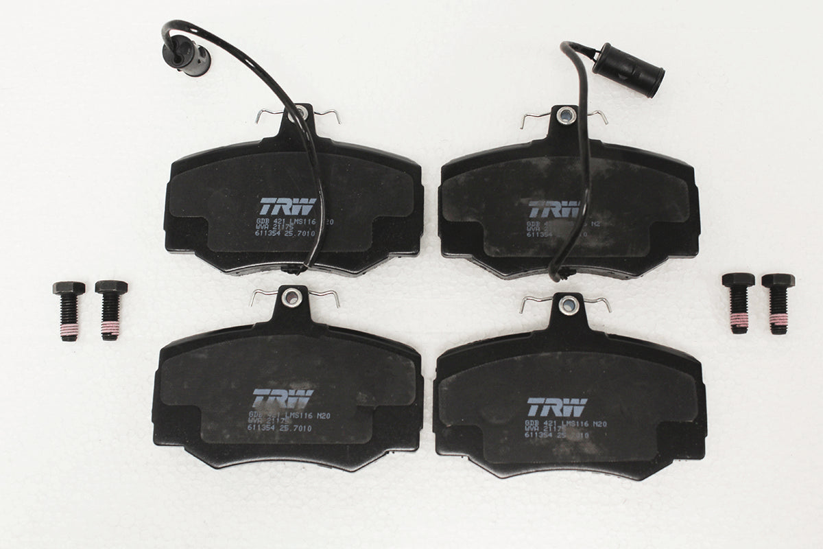 JLM11685-T - BRAKE PAD SET-FRONT XJ40 >(V)594575 From PR2 TRW