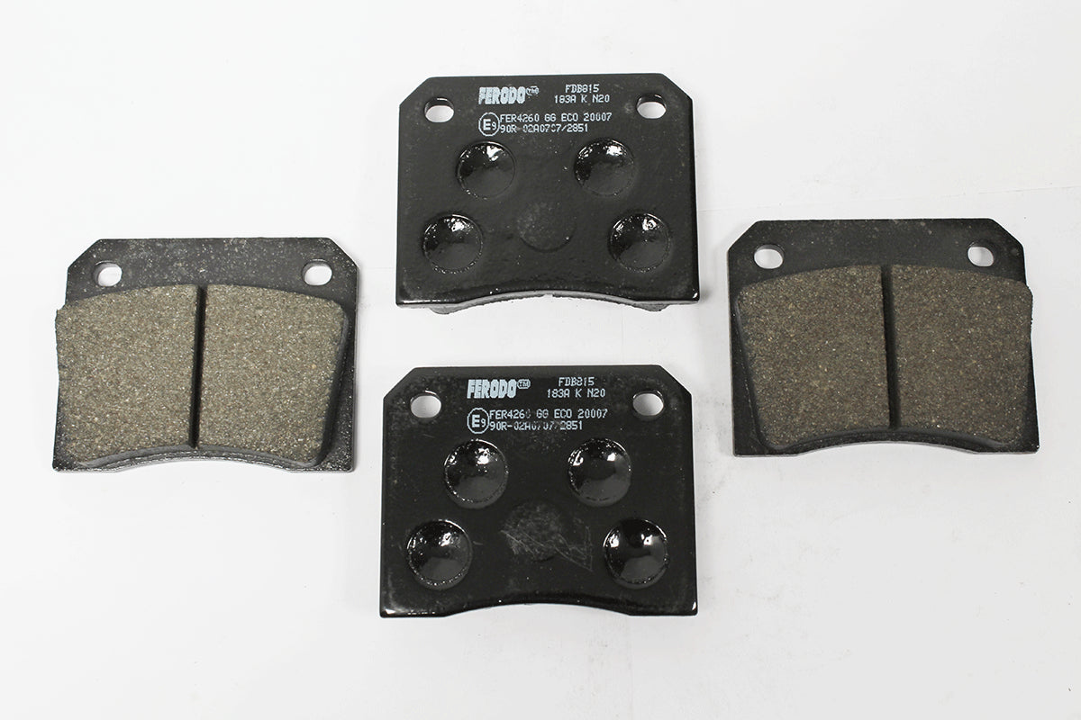 JLM1513-F - BRAKE PAD SET-REAR 420;DS420;E2+3;XJ6S1-3;XJ12S1-3 From FERODO