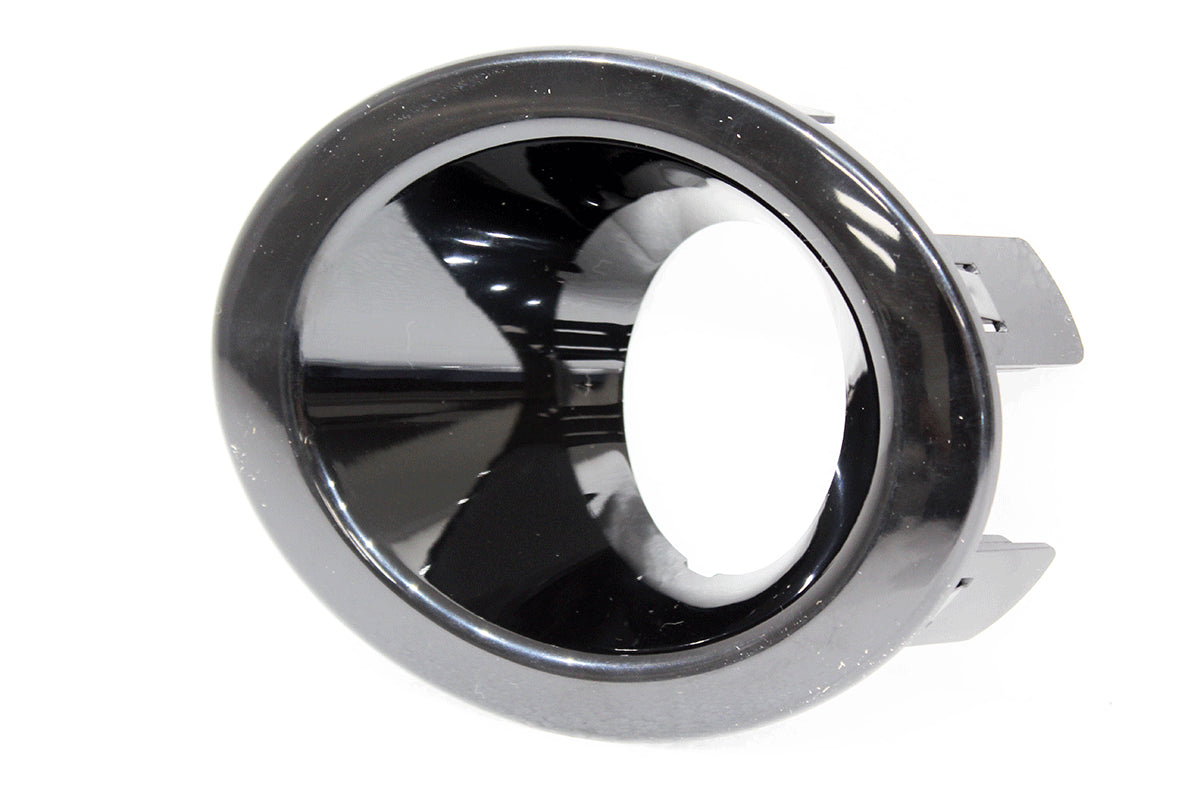 LR003870 - BEZEL - FOG LIGHT - FRONT - RH - FREELANDER 2 From ALLMAKES