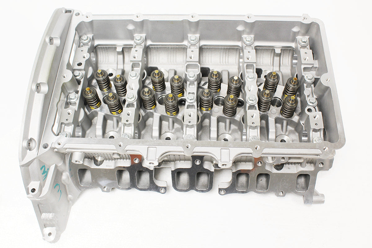 CYLINDER HEAD ASSY LR004428