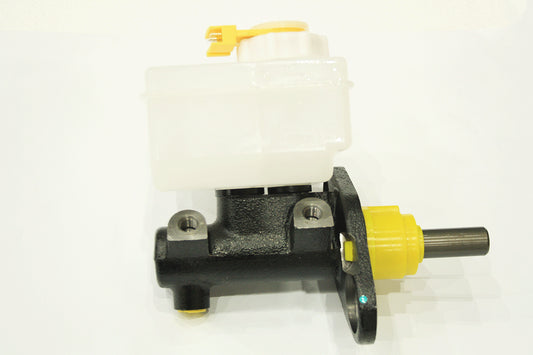 LR013018 - BRAKE MASTER CYLINDER - NOT ABS - Suitable for All Defenders From ALLMAKES