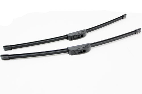 LR018368SETG - FRONT WASH WIPER BLADE - RHD - Suitable for Discovery 3, Discovery 4, Range Rover Sport 05-09 & Range Rover Sport 10-13 From BOSCH