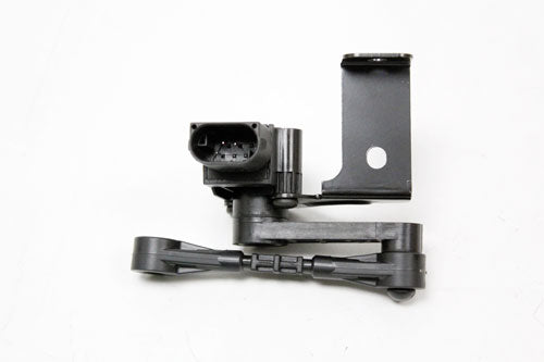 LR024221 - SENSOR ASSY - RR EVOQUE & D SPORT - RH FRONT From ALLMAKES