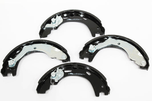 LR031947A - BRAKE SHOE SET-REAR L320;L462 From PR2 ATE